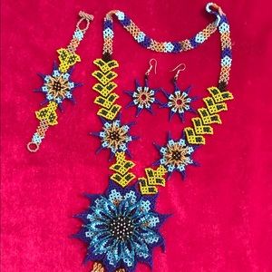 Handmade beaded huichol 3set floral boho necklace